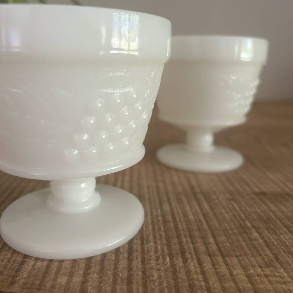 Vintage Milk Glass harvest grape server ice cream bowls